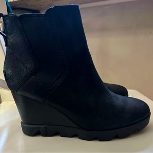 SOREL Joan of arctic wedge boot